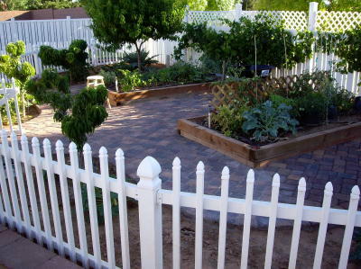 Garden Fence Designs on Garden Fence