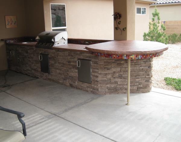 outdoor kitchen tiles