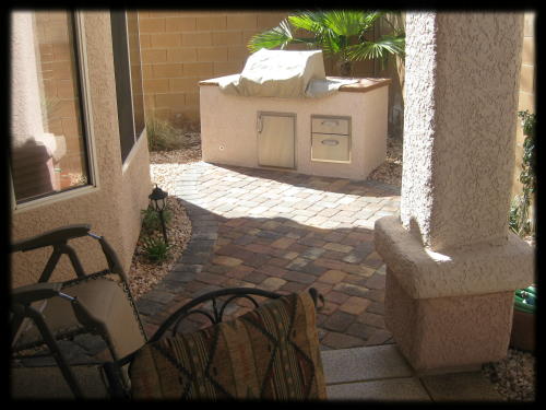 small space outdoor kitchen & patio