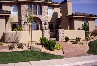  semi-private courtyard